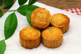 风炉广式豆沙月饼的做法步骤:22