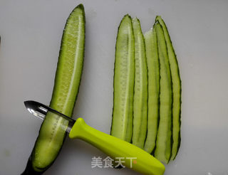 鸡汁黄瓜金针菇的做法步骤:4