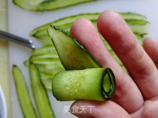 鸡汁黄瓜金针菇的做法步骤:5