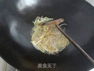锅包肉的做法步骤:16