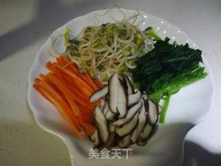 石锅拌饭的做法步骤:2