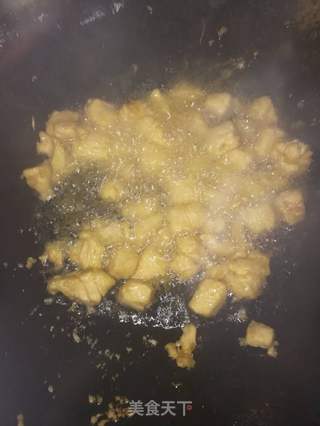 辣子鸡丁的做法步骤:5