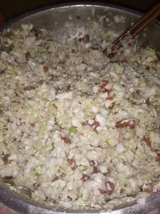 白菜饺子的做法步骤:5