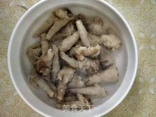 泡椒凤爪的做法步骤：3