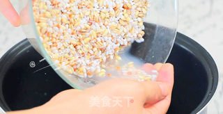 香菇芋头饭的做法步骤:4