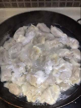 红油水饺的做法步骤：3