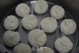 芹菜大肉包子的做法步骤：23