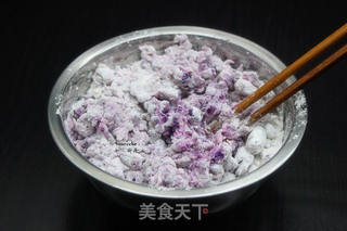 酥脆紫薯丸子的做法步骤:3