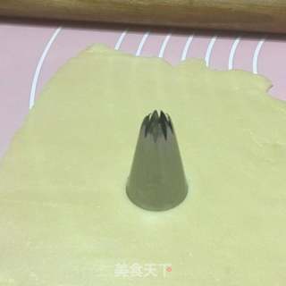 太阳花芝士饼干的做法步骤:11