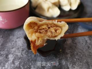 东北酸菜猪肉水饺的做法步骤:26