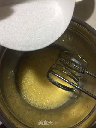 巧克力甜甜圈的做法步骤:3