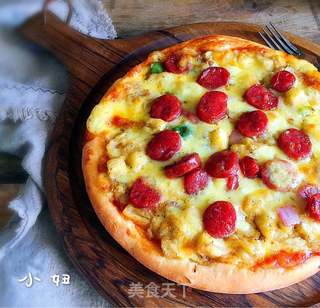 菠萝香肠披萨的做法步骤：1