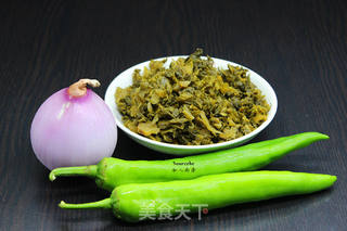 开胃香辣酸菜的做法步骤：1