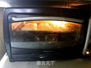烤箱版甜甜圈的做法步骤:11