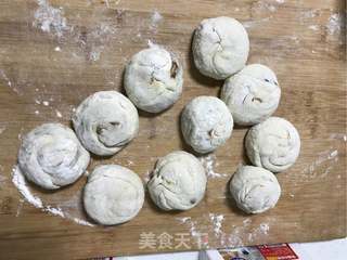 五香麻酱火烧的做法步骤:7