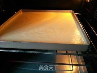 白色世界雪景蛋糕卷——日式棉花卷+超简单装饰的做法步骤:4