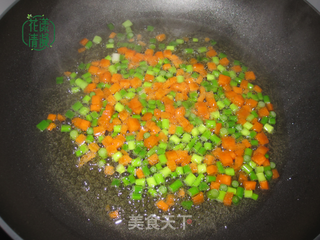 孜然羊肉炒饭的做法步骤:2