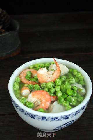 豌豆虾仁丸子汤的做法步骤:5