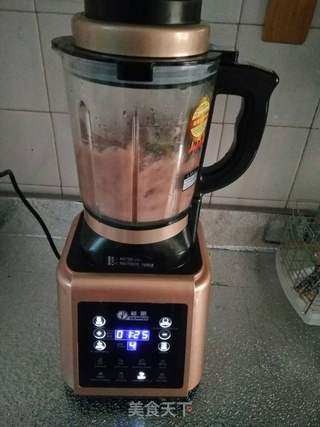 美容养眼益智果汁的做法步骤:4