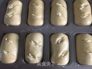 芝士叉烧包#烤箱美食#的做法步骤：17