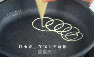 网格鸡蛋饼的做法步骤:7