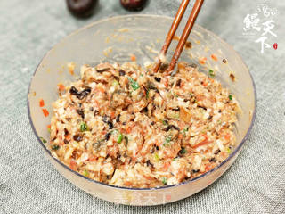 黄金鳗鱼煎饺的做法步骤:7