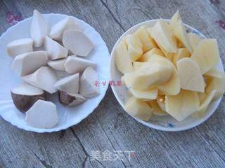 砂锅版地锅鸡的做法步骤:3
