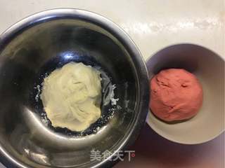 圣诞集锦四:圣诞老爷爷面包的做法步骤:5