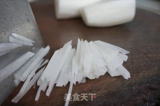 萝卜丝肉丸汤的做法步骤:4