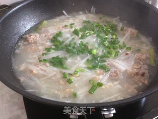 萝卜丝肉丸汤的做法步骤:10