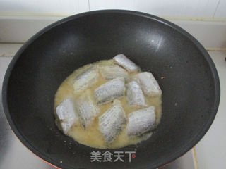 红烧带鱼的做法步骤:5