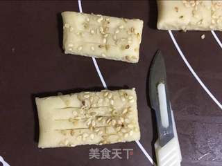蜜三刀的做法步骤:13