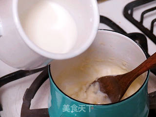 芝滋味浓滴【培根蘑菇白酱意面】的做法步骤:3