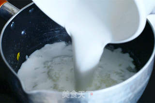 【圣诞季】想吃到大米布丁里的杏仁的做法步骤:5