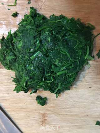荠菜鲜肉水饺?的做法步骤:4