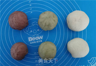 三色开花馒头的做法步骤:7