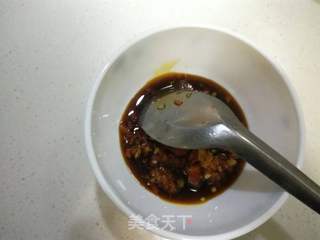 剁椒五花肉卷金针菇的做法步骤:8
