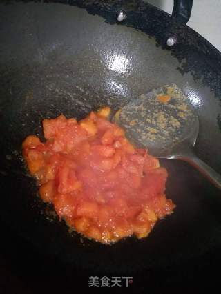 鸭腿肥牛火锅的做法步骤:3