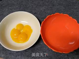 黄金瑶柱芙蓉炒饭的做法步骤:4