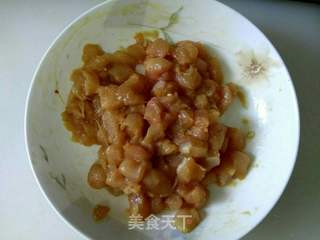 酱爆鸡丁的做法步骤:2