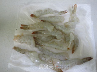 蜜汁脆皮虾的做法步骤:3