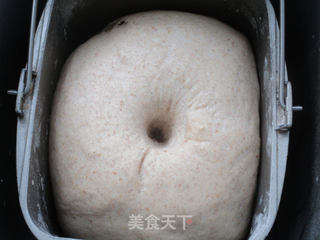 黑麦碧根果蔓越莓软欧的做法步骤:7