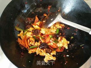 鱼香鸡蛋的做法步骤:9