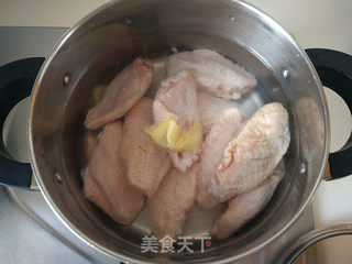 可乐鸡翅的做法步骤:2