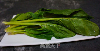 菠菜鸡蛋糕的做法步骤:2