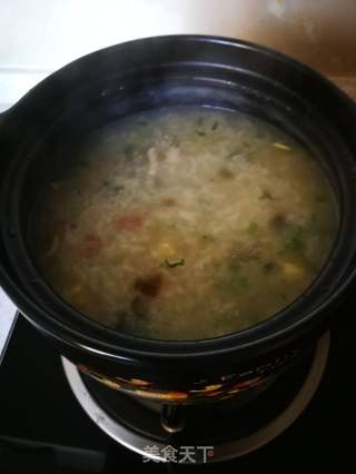 皮蛋瘦肉粥的做法步骤：3