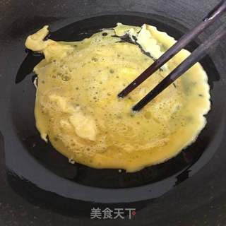 洋葱虾仁炒饭的做法步骤:7