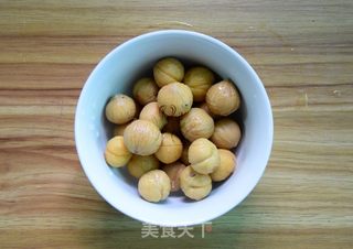 栗子瘦肉木瓜汤的做法步骤:3