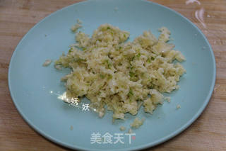 蒜蓉蒸虾的做法步骤:2