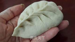 芹菜鲜肉麦穗包的做法步骤:7